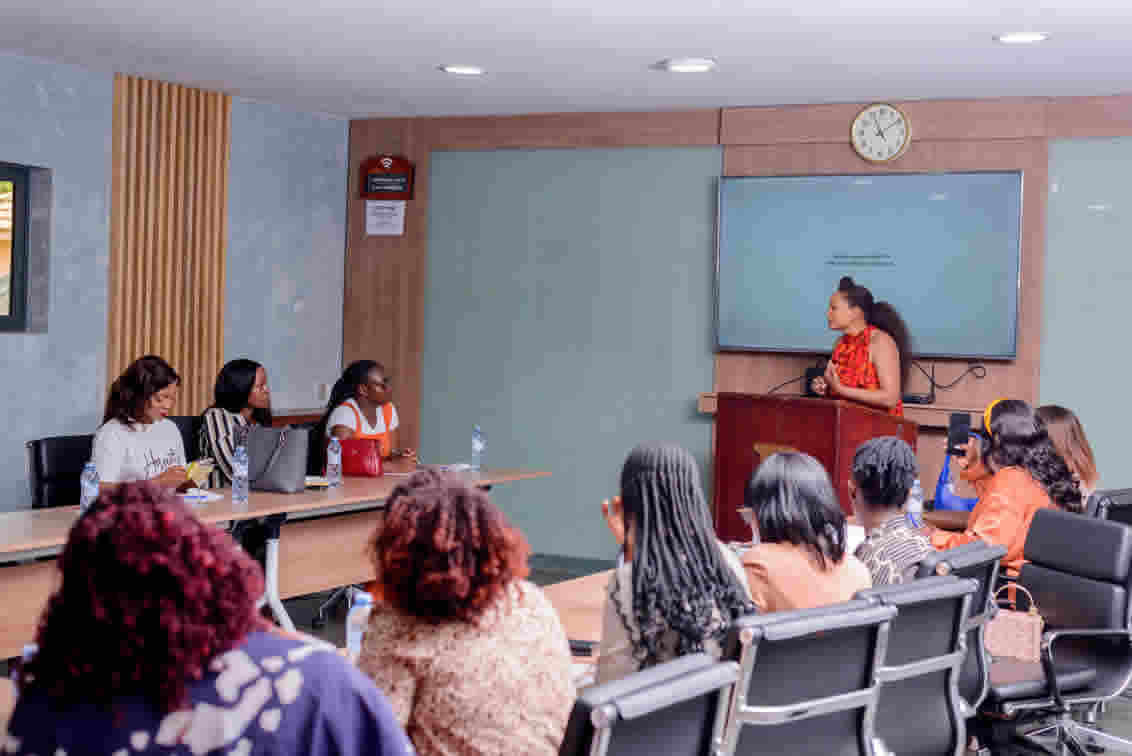 How to Invest in Female CEOs